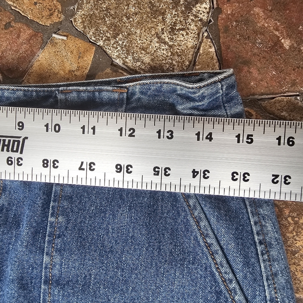 Vintage BASS Blue Denim Midi Skirt with Front Cargo Pockets Back Slit Size 6 - Picture 11 of 12